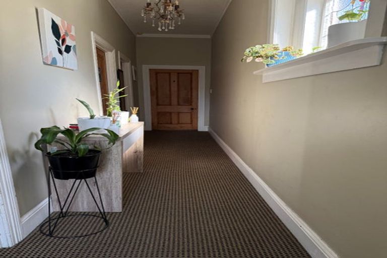 Photo of property in 57 Wellington Road, Kilbirnie, Wellington, 6022