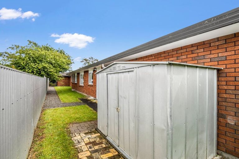 Photo of property in 6 Porritt Street, Saint Johns Hill, Whanganui, 4500
