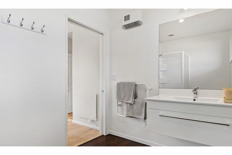 Photo of property in 4 Melville Crescent, Rolleston, 7614