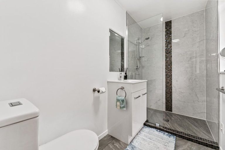 Photo of property in 6/19 Gardner Avenue, New Lynn, Auckland, 0600