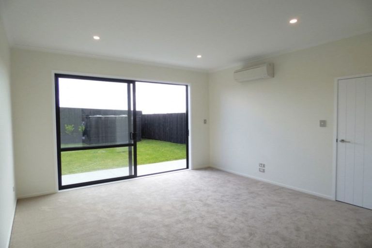 Photo of property in 11 Te Aho Matua Road, Hobsonville, Auckland, 0616