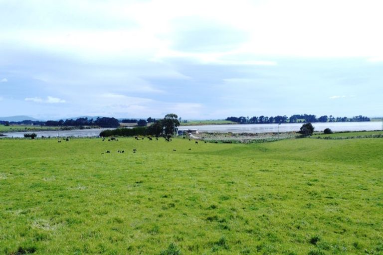 Photo of property in 15 Blackmore Road, Longwood, Riverton, 9881