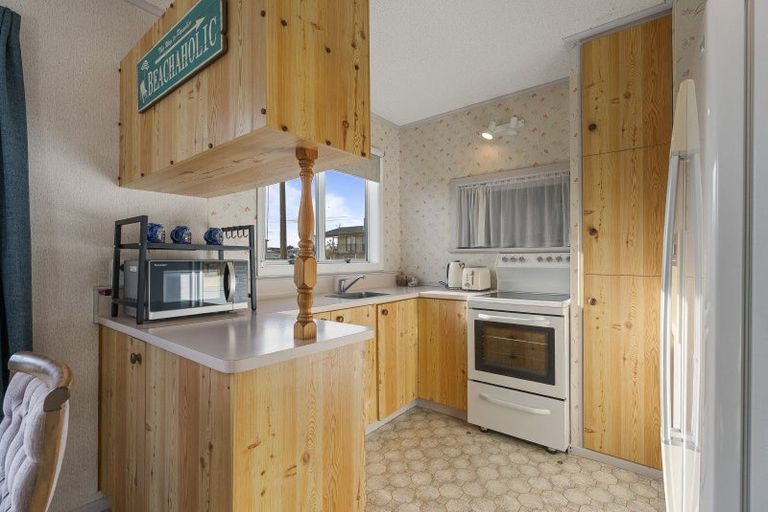 Photo of property in 115a Barbara Avenue, Whangamata, 3620
