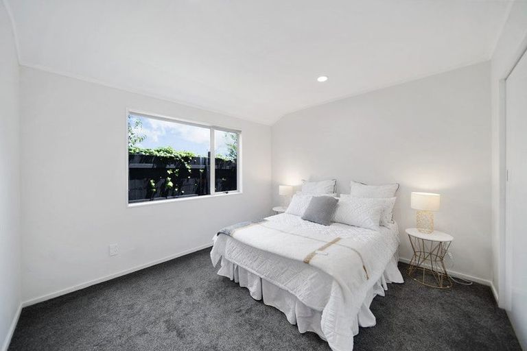 Photo of property in 8a Margarita Rise, Pukekohe, 2120
