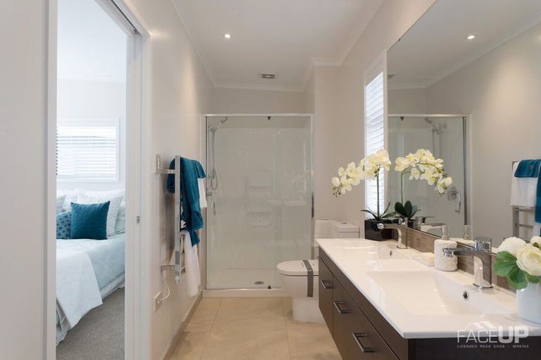 Photo of property in 6 Liquidambar Drive, Hobsonville, Auckland, 0616