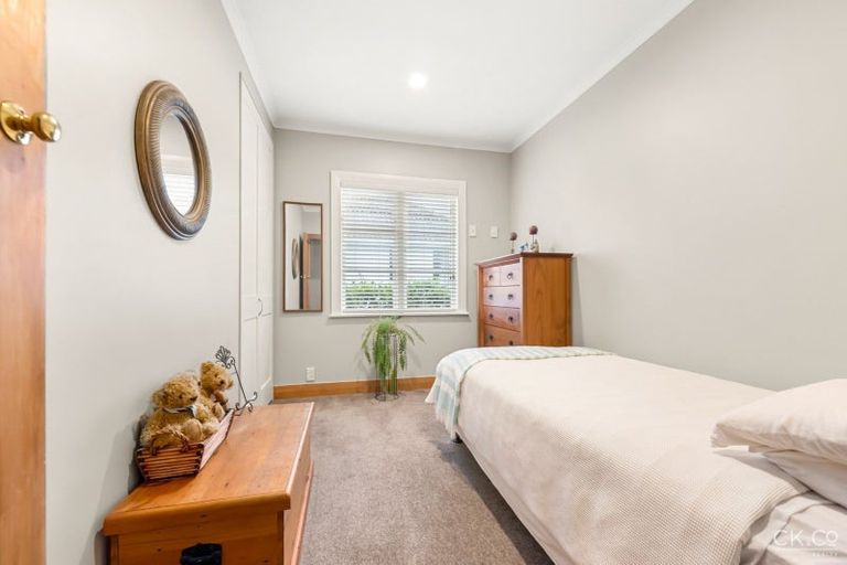 Photo of property in 39 Cudby Street, Woburn, Lower Hutt, 5011