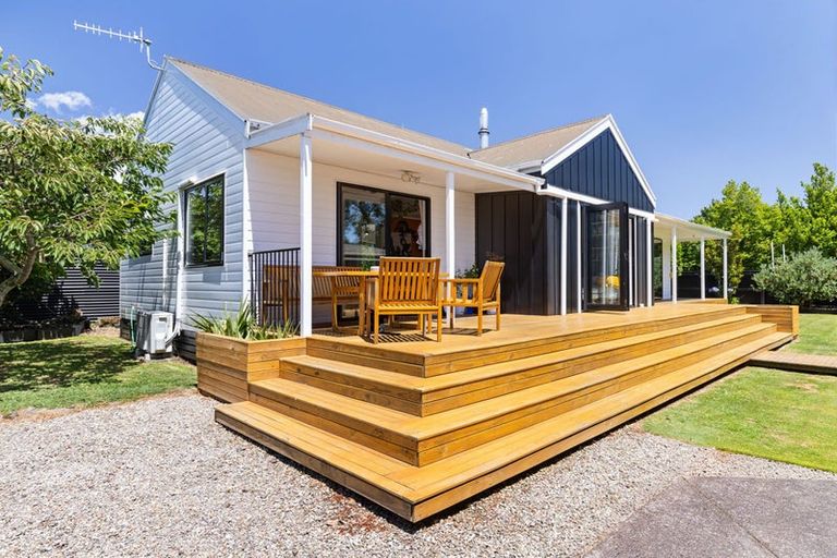 Photo of property in 96 Milson Line, Milson, Palmerston North, 4414