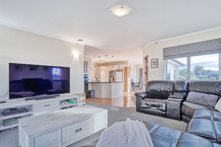Photo of property in 87 Isabella Drive, Pukekohe, 2120