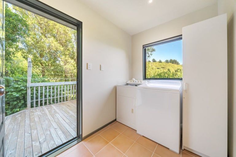 Photo of property in 36a Molyneux Close, Whitby, Porirua, 5024