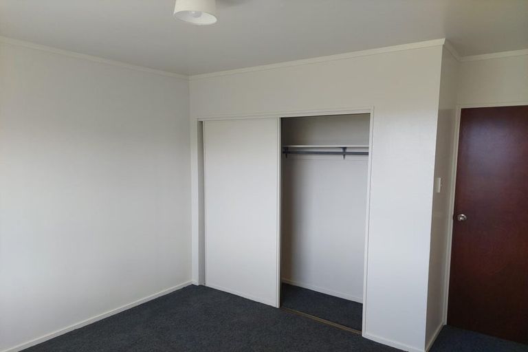 Photo of property in 29b Harbour View Road, Northland, Wellington, 6012