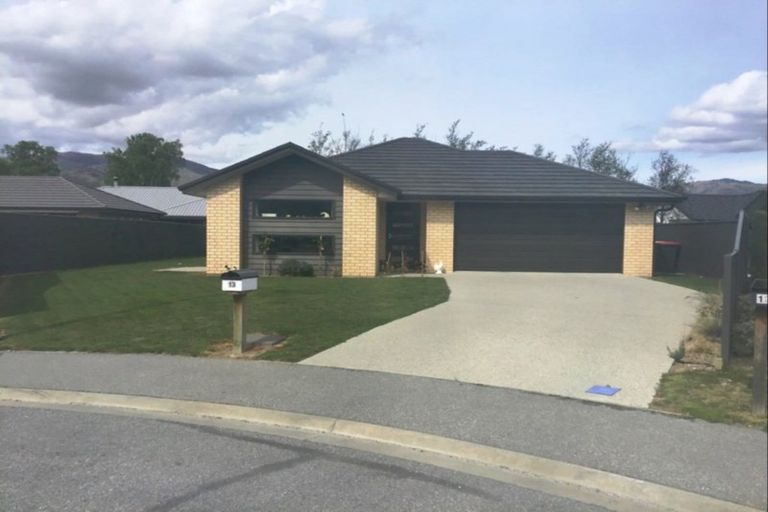 Photo of property in 13 Hopgood Place, Cromwell, 9310