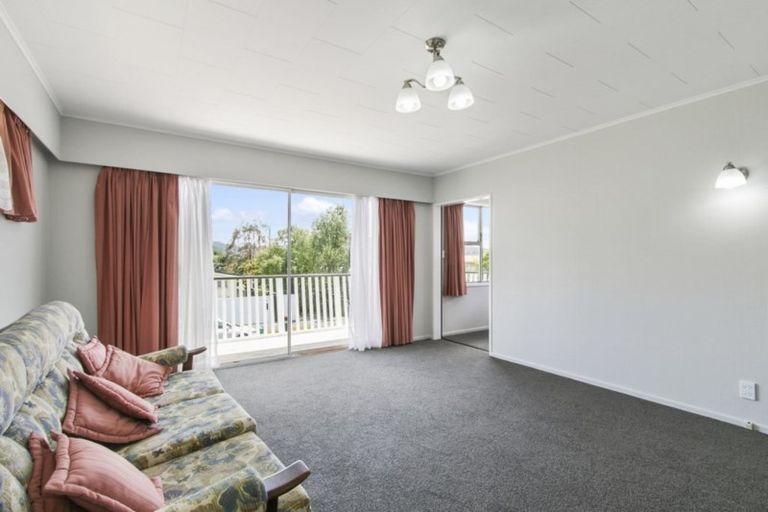 Photo of property in 31 Holland Street, Wainuiomata, Lower Hutt, 5014
