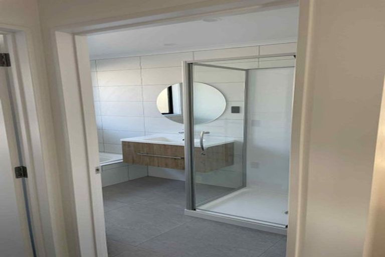 Photo of property in 3 Arohanui Road, Karaka, 2124