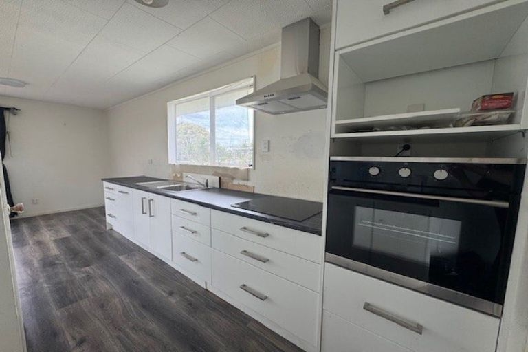 Photo of property in 3 Endeavour Street, Te Hapara, Gisborne, 4010