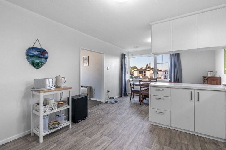 Photo of property in 10 Bruce Street, Waikiwi, Invercargill, 9810