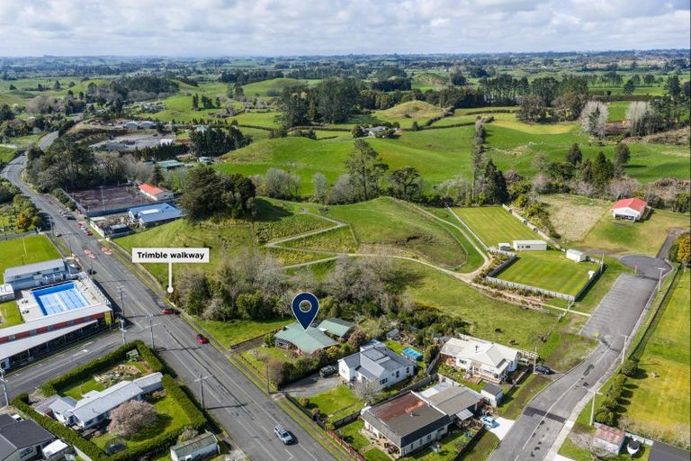 Photo of property in 7 Rata Street, Inglewood, 4330