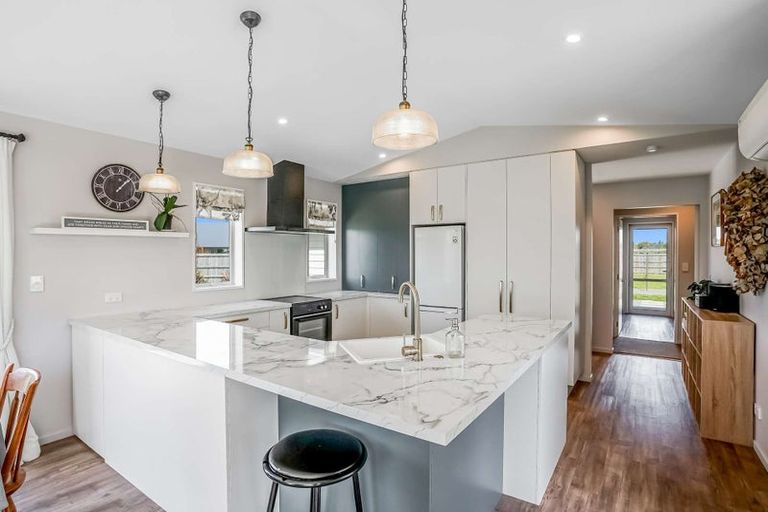 Photo of property in 5 Fantail Avenue, Amberley, 7410