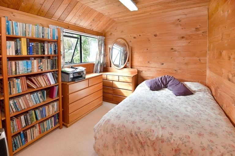 Photo of property in 1347 Old North Road, Helensville, 0875