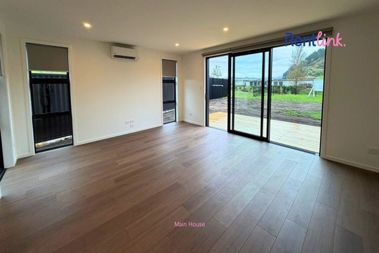 Photo of property in 85a Awataha Crescent, Pyes Pa, Tauranga, 3110