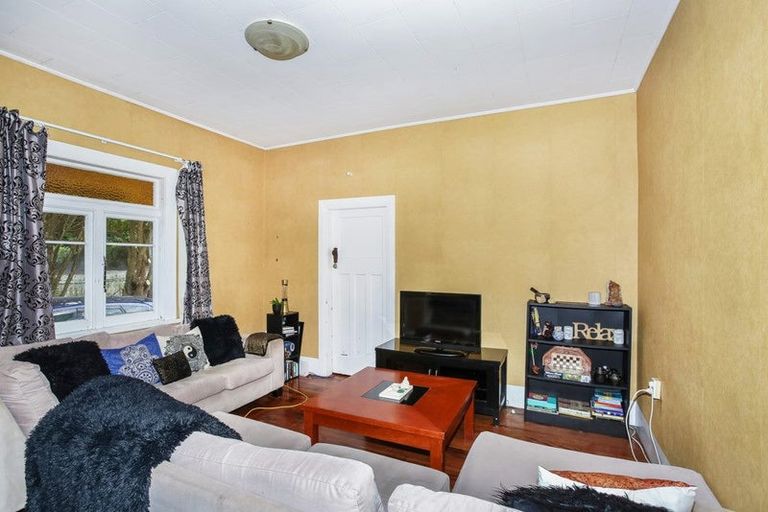 Photo of property in 105 Helvetia Road, Pukekohe, 2120