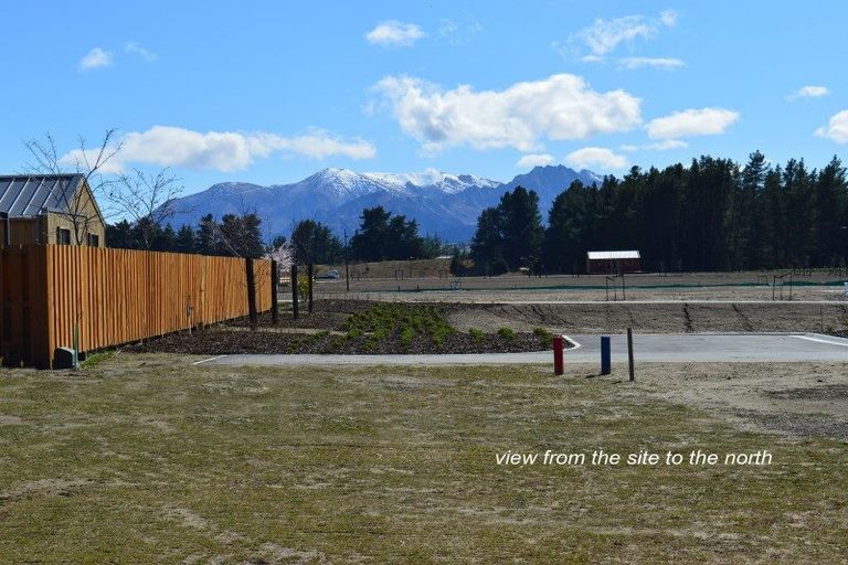 Photo of property in 35 Glen Dene Crescent, Wanaka, 9305