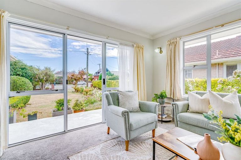 Photo of property in 320 Greers Road, Bishopdale, Christchurch, 8053