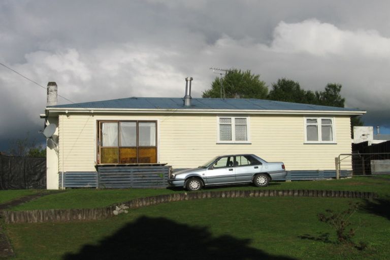 Photo of property in 15 Nevis Crescent, Tokoroa, 3420