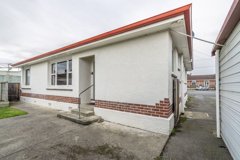 Photo of property in 1 Crombie Street, Gore, 9710