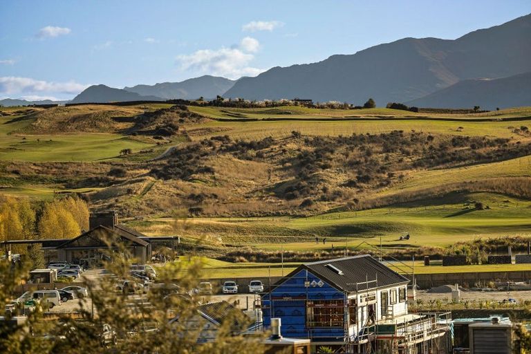 Photo of property in 25 Rannoch Drive, Jacks Point, Queenstown, 9371