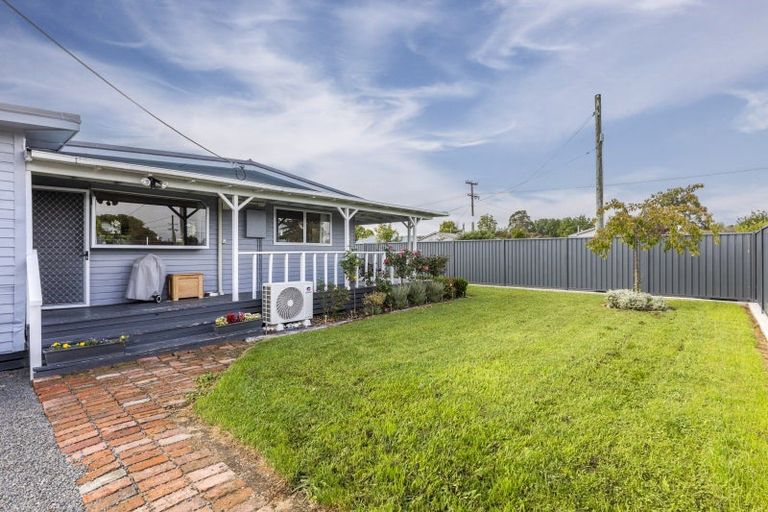Photo of property in 50 Bibby Street, Waipawa, 4210