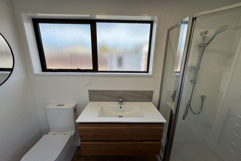 Photo of property in 2 Pyatt Place, Redwood, Christchurch, 8051