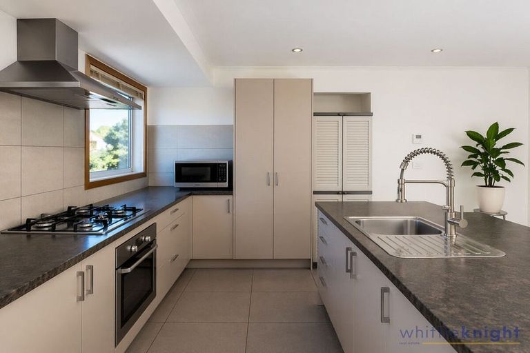 Photo of property in 135 Waimairi Road, Ilam, Christchurch, 8041