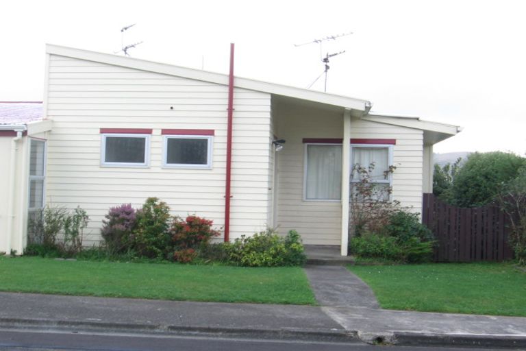 Photo of property in 33b Cambrian Street, Churton Park, Wellington, 6037