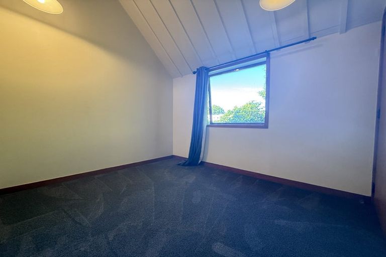 Photo of property in 2/557 Gloucester Street, Linwood, Christchurch, 8011