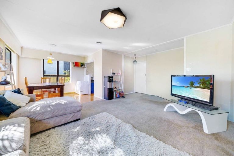Photo of property in 54 Tiraumea Drive, Pakuranga, Auckland, 2010