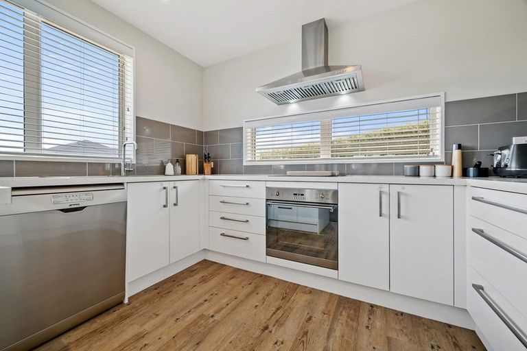 Photo of property in 5 Flint Road, Rolleston, 7614