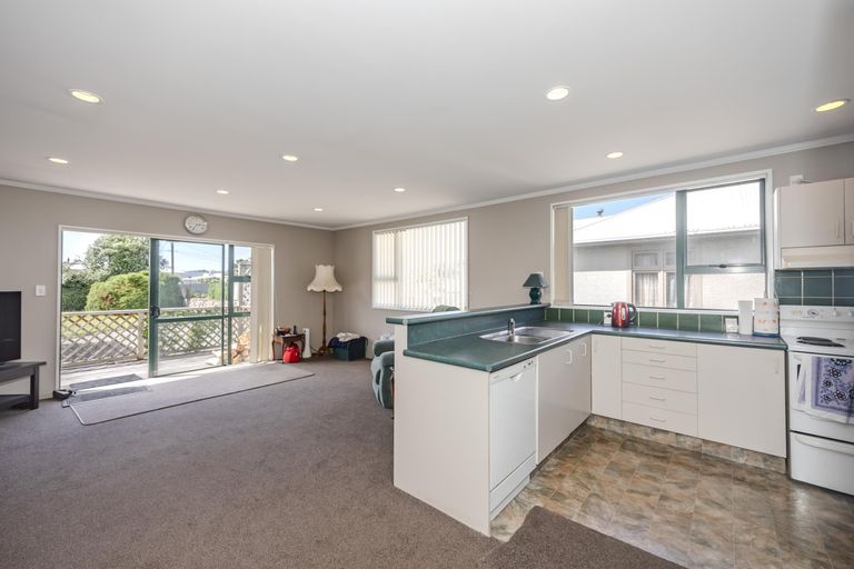 Photo of property in 30 Teviot Street, Oamaru North, Oamaru, 9400