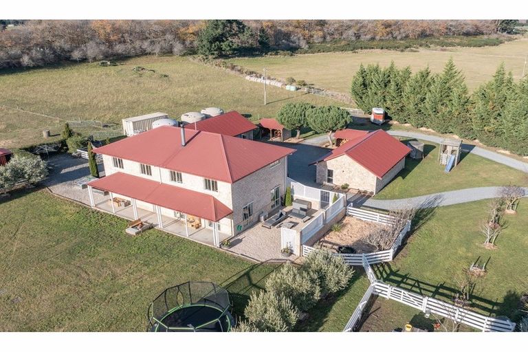 Photo of property in 460 Barkers Road, Loburn, Rangiora, 7472