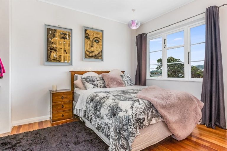 Photo of property in 4 Rodney Street, Northland, Wellington, 6012