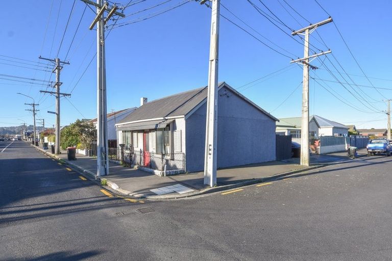Photo of property in 97 Bay View Road, South Dunedin, Dunedin, 9012