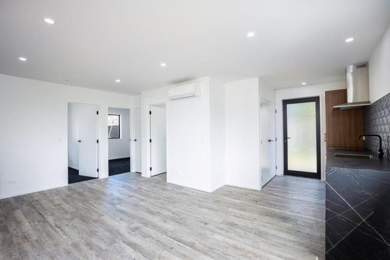 Photo of property in 4 Banks Street, Marfell, New Plymouth, 4310