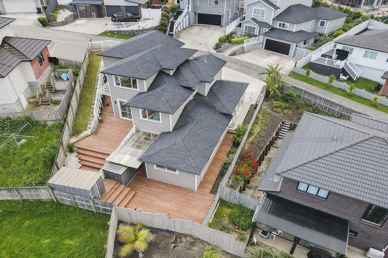 Photo of property in 116 Keri Vista Rise, Papakura, 2110