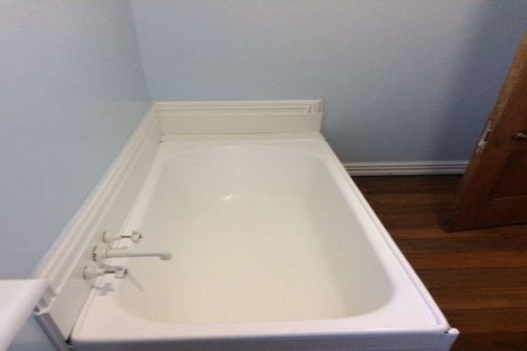 Photo of property in 5 Main Street, Greytown, 5712