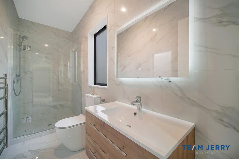 Photo of property in 30 Dungloe Avenue, Flat Bush, Auckland, 2019