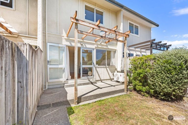 Photo of property in 3f6- Wilford Street, Wallaceville, Upper Hutt, 5018