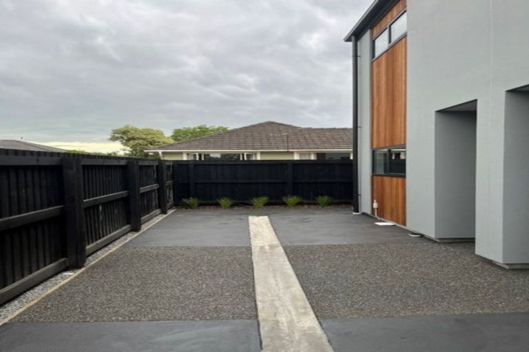 Photo of property in 13 Goldsmith Place, Waltham, Christchurch, 8023