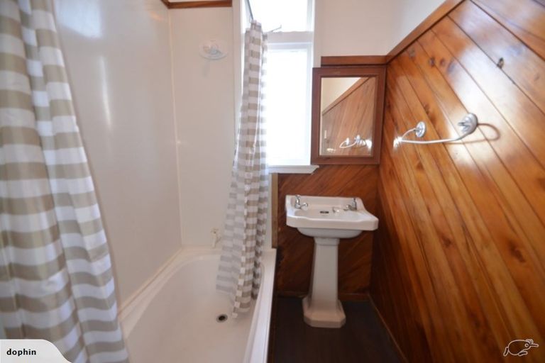 Photo of property in 17 Grenville Street, Waltham, Christchurch, 8011