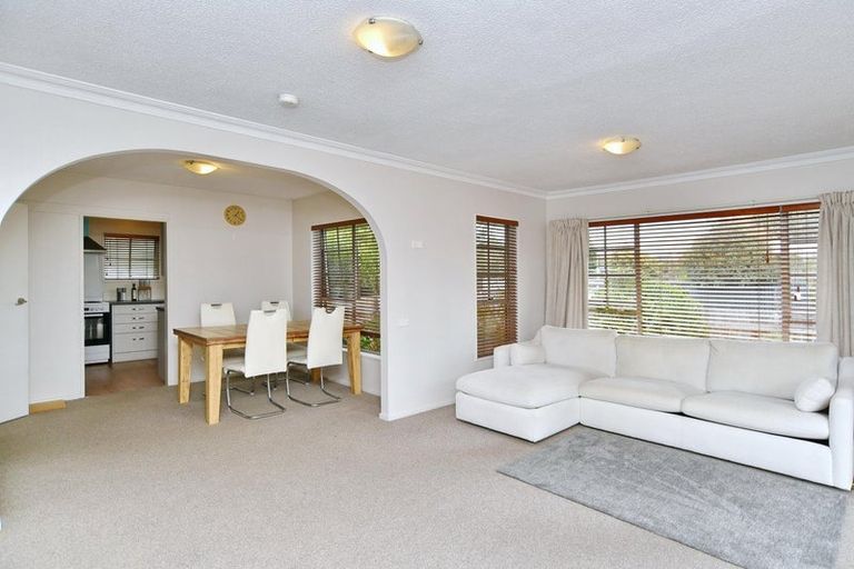 Photo of property in 7 Apsley Drive, Russley, Christchurch, 8042