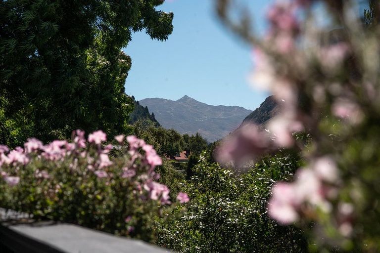 Photo of property in 54 Huff Street, Queenstown, 9300