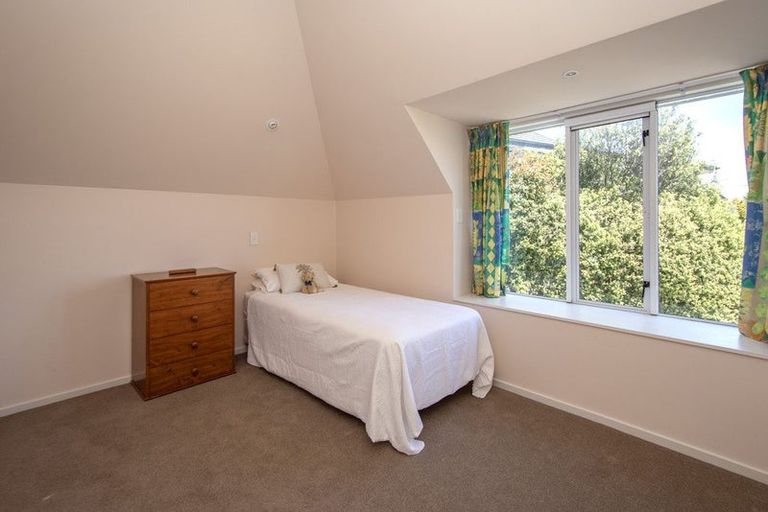 Photo of property in 17 Petworth Place, Westmorland, Christchurch, 8025